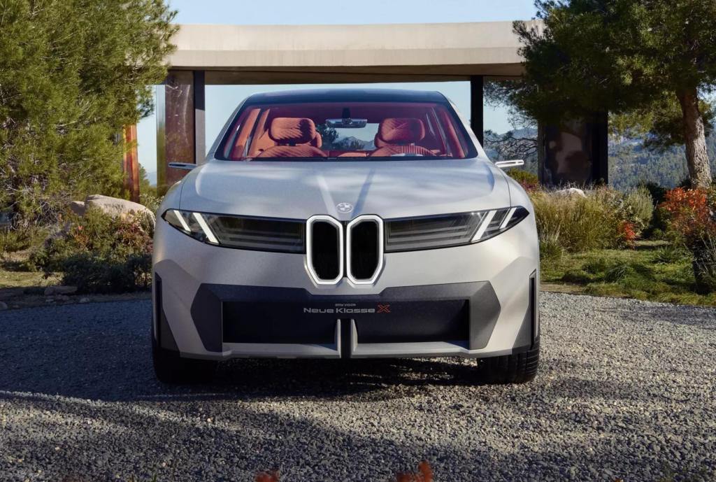 "BMW" показала новый электрический кроссовер Vision Neue Klasse X