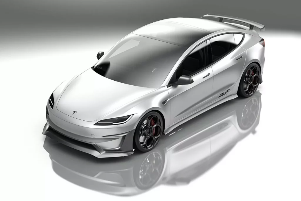Tesla Model 3 примерила гоночный тюнинг "Unplugged Performance"