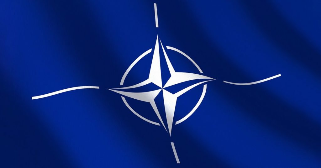 Политолог Перенджиев раскрыл суть новой стратегии НАТО по Украине